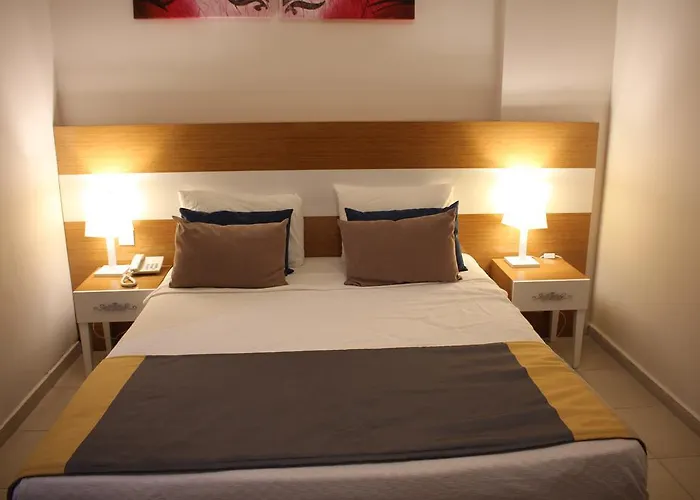 Otel Rose 3*